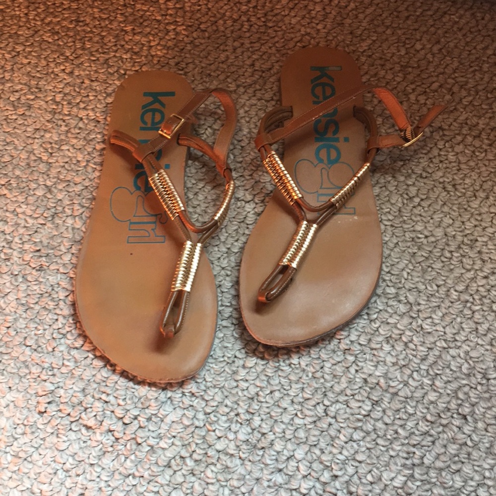 EUC Kensie Girl Sandal